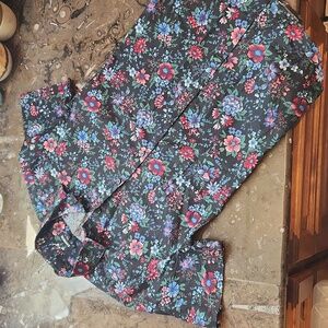 XS Express Short Sleeve Floral Buttonup